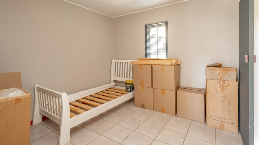 5 Bedroom Property for Sale in Bredasdorp Western Cape
